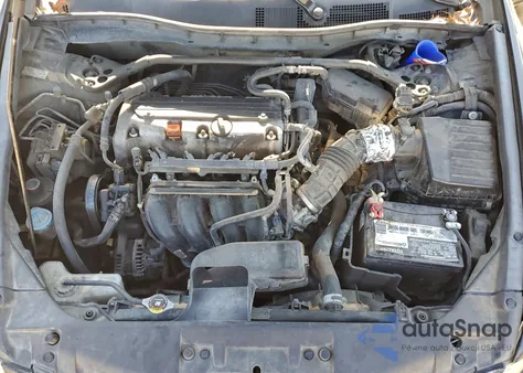 2010 Honda Accord Exl из США, поврежденный, VIN 1HGCP2F8XAA124243